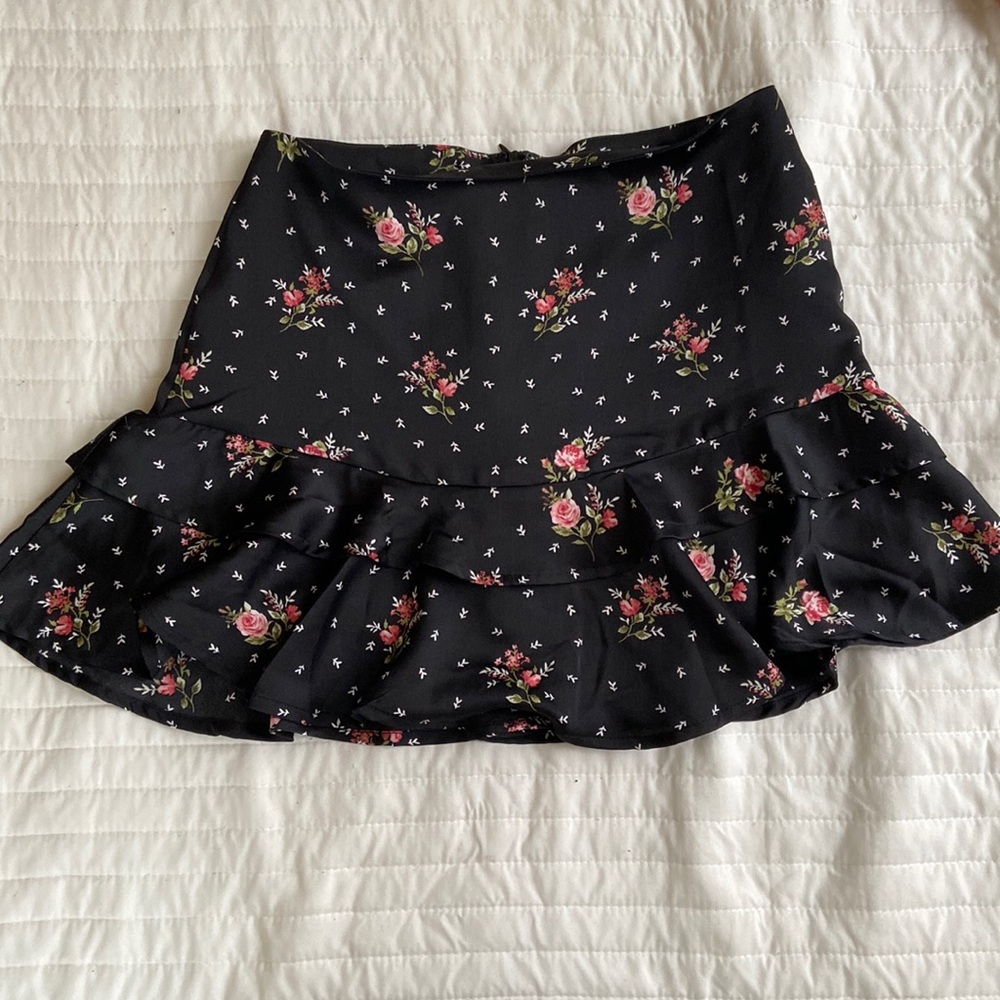 Forever 21 frill mini skirt